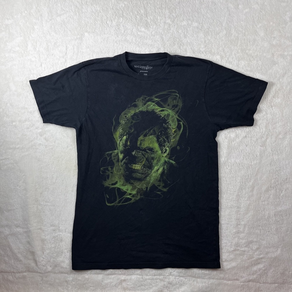 Incredible Hulk T-shirt by Avengers  Marvel Black Size-M